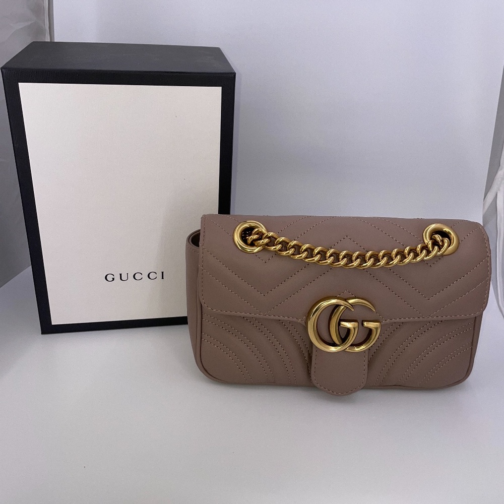 Gucci Mini Marmont matelassé mini bag